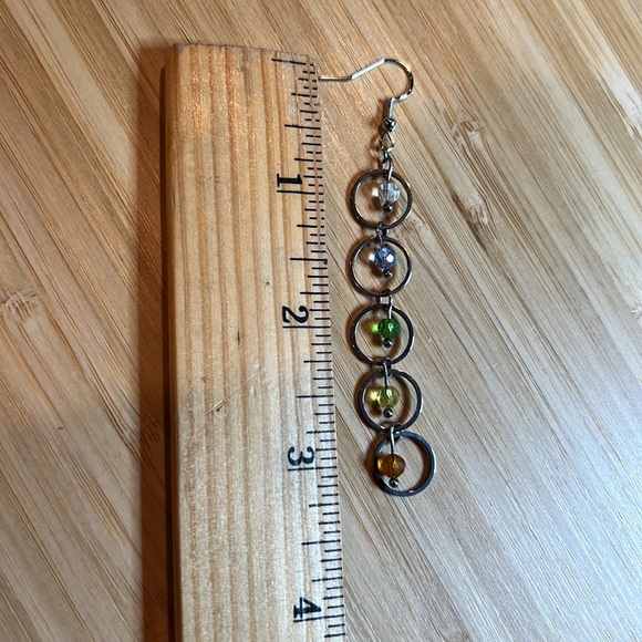 22127 multi-colored dangle earrings - Picture 4 of 4